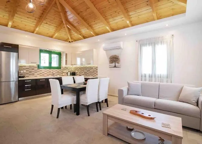 Loxas House, Individual And Fully Equipped House