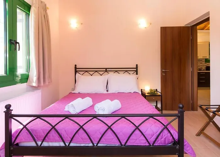 Loxas House, Individual And Fully Equipped House